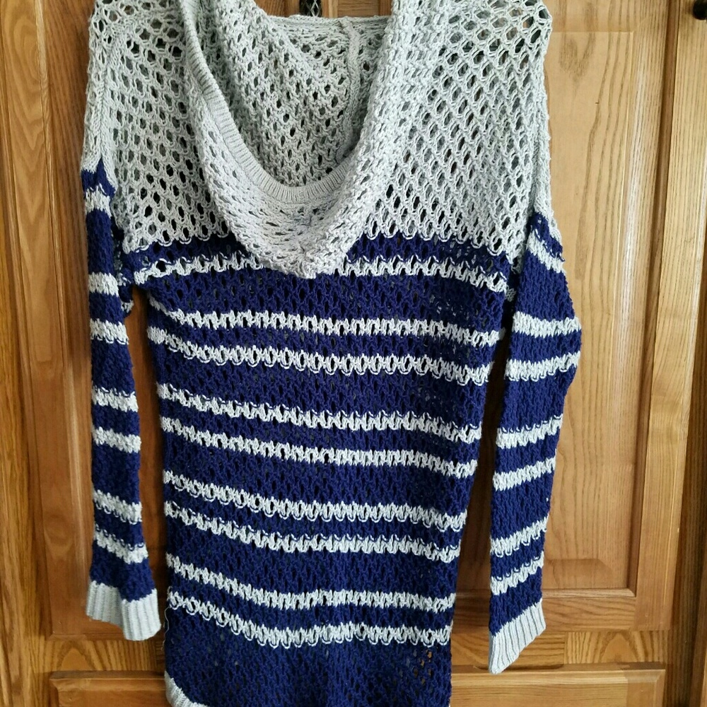 Sweater - Picture 2 of 3